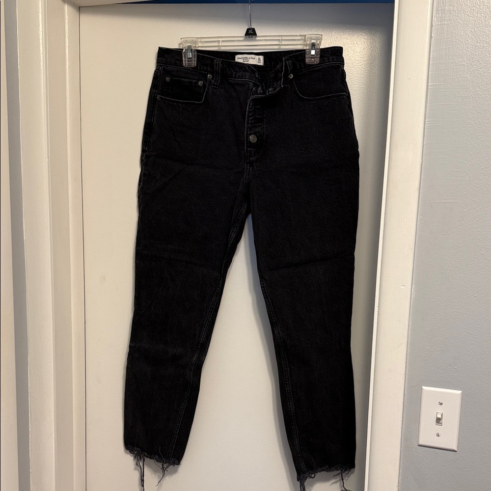 Abercrombie & Fitch Black Ankle Jeans